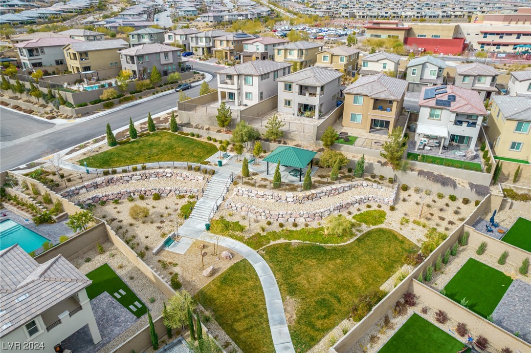 708 Rogue Wave Street