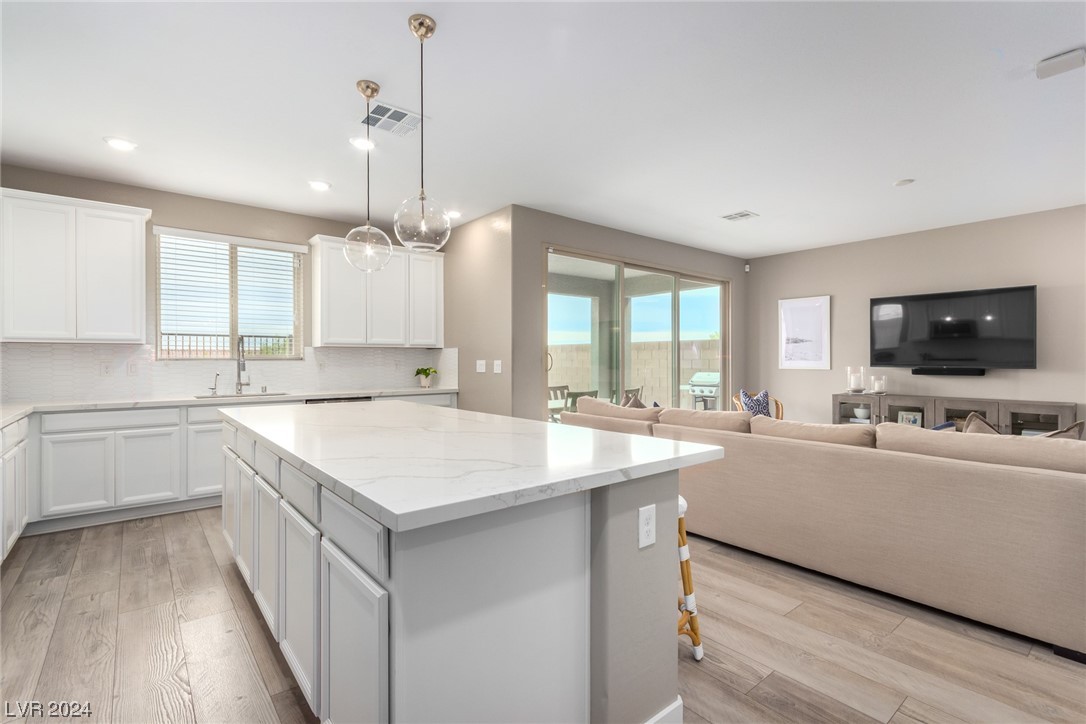 708 Rogue Wave Street