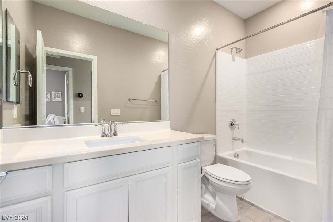 708 Rogue Wave Street