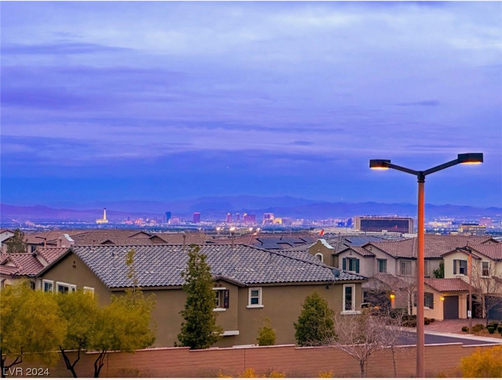 708 Rogue Wave Street