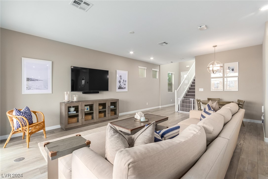 708 Rogue Wave Street