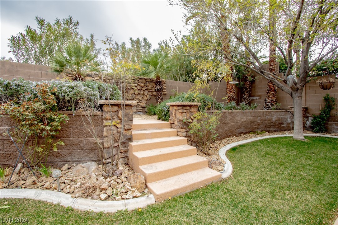 7351 Salvadora Place