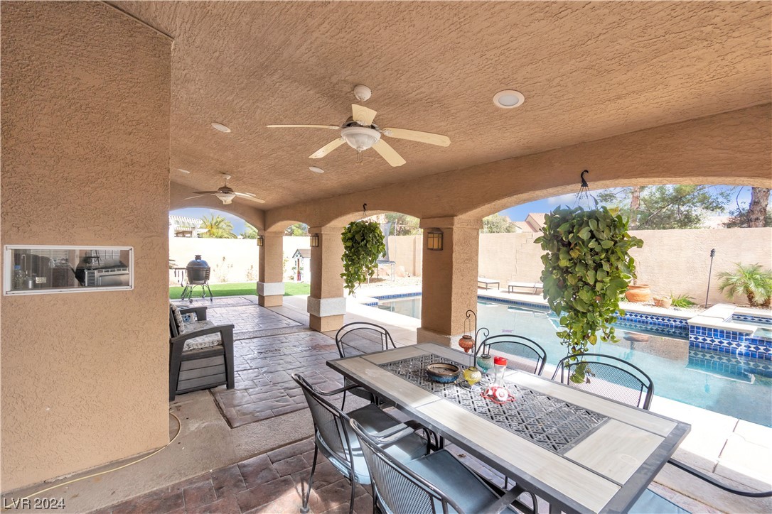 9594 Summer Cypress Street