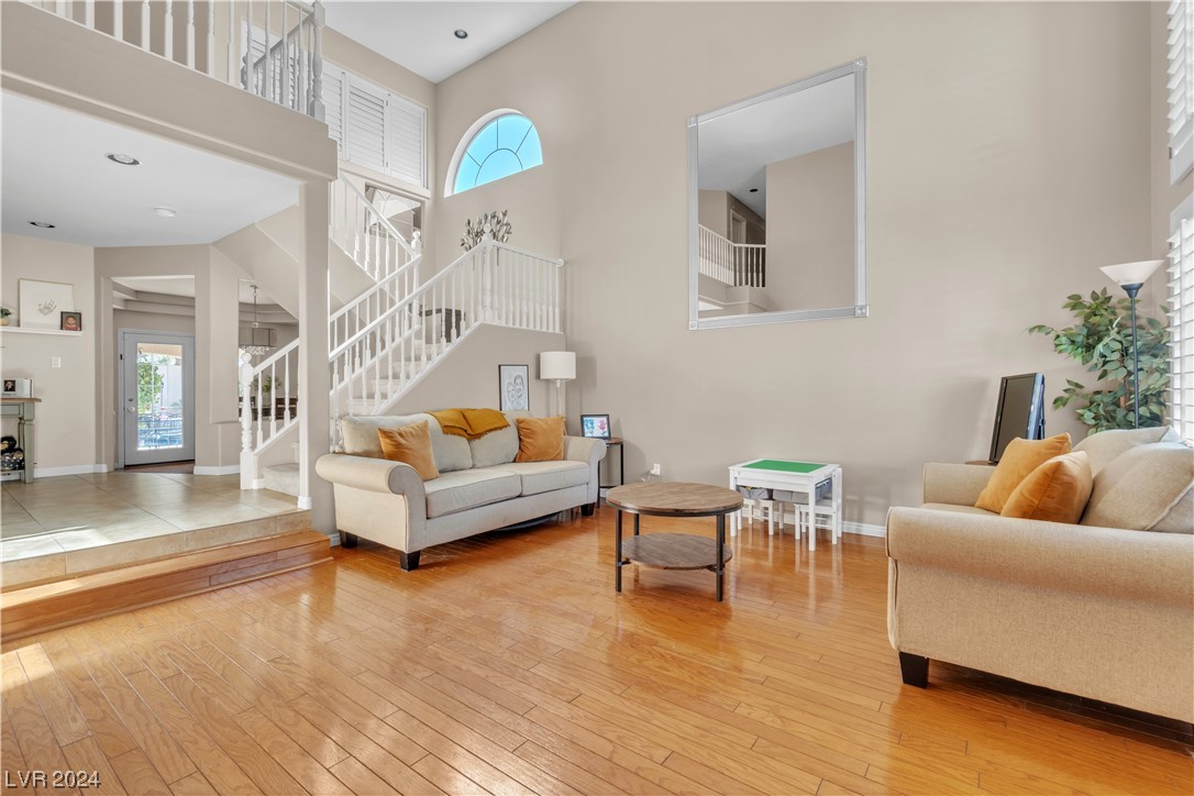 9594 Summer Cypress Street