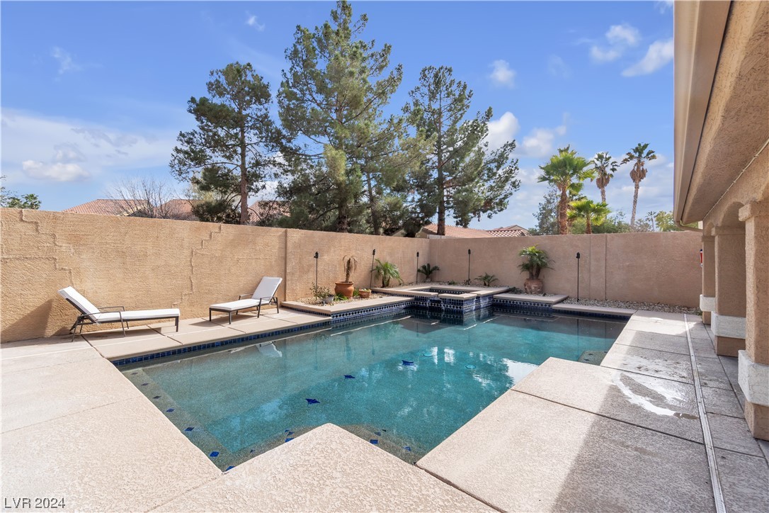 9594 Summer Cypress Street