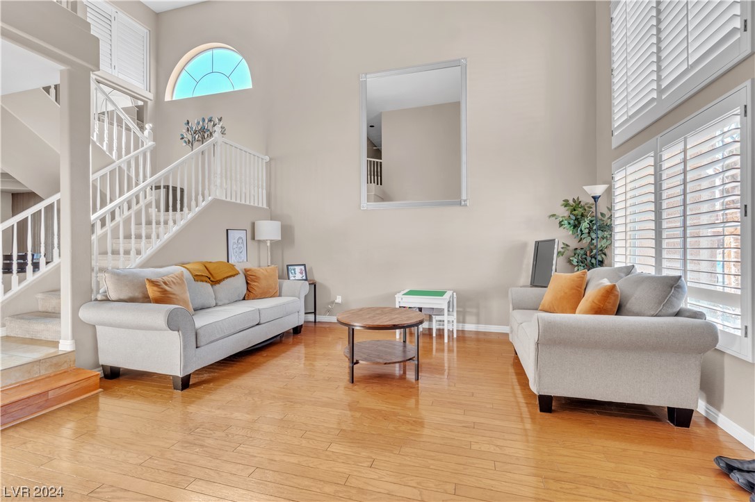 9594 Summer Cypress Street