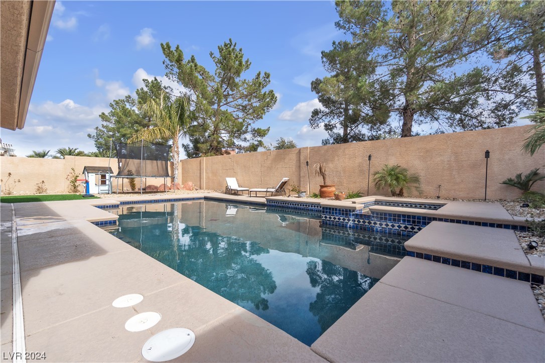 9594 Summer Cypress Street