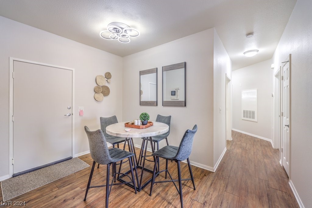 5250 South Rainbow Boulevard 2176