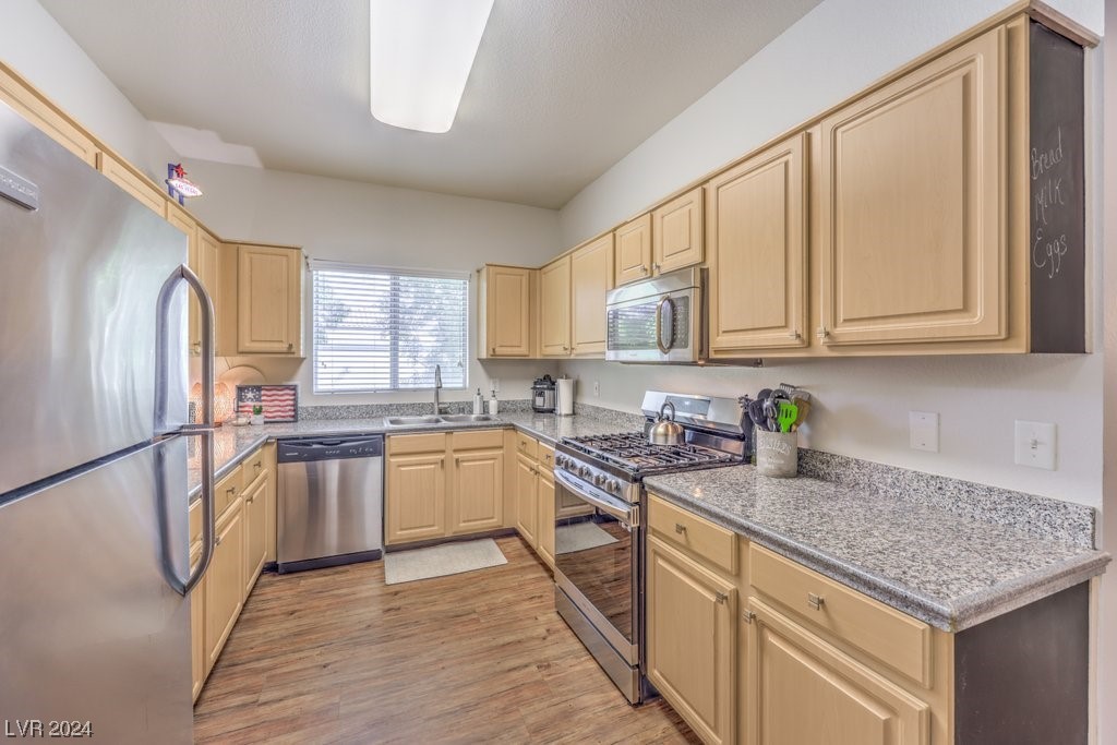 5250 South Rainbow Boulevard 2176