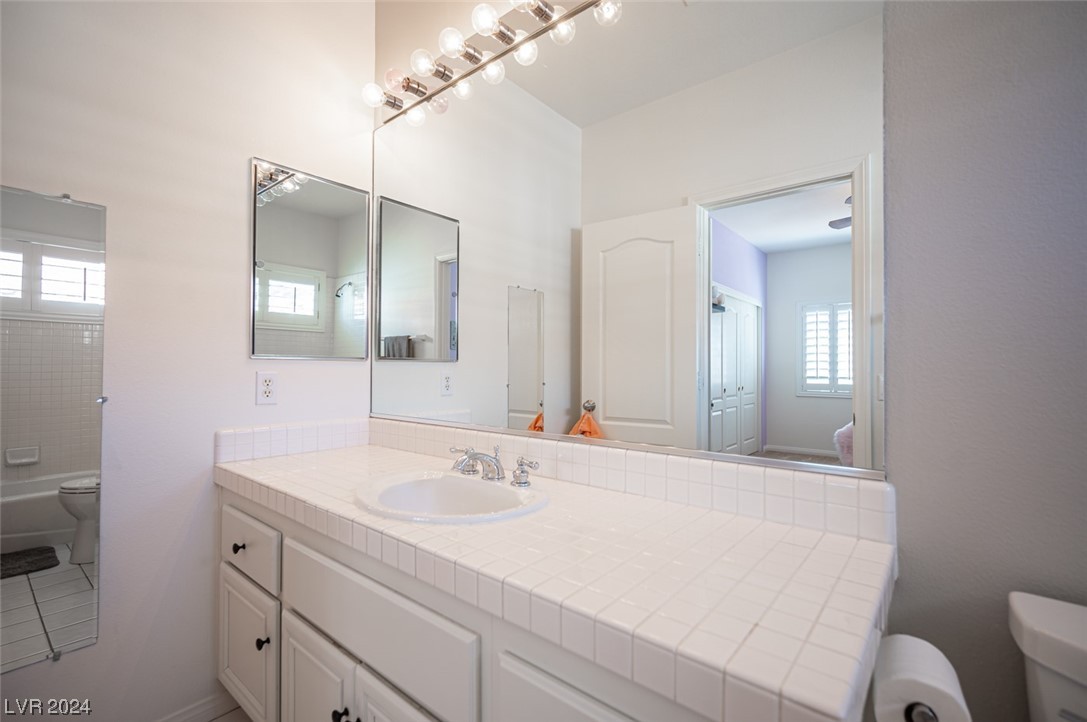 8400 Paseo Vista Drive