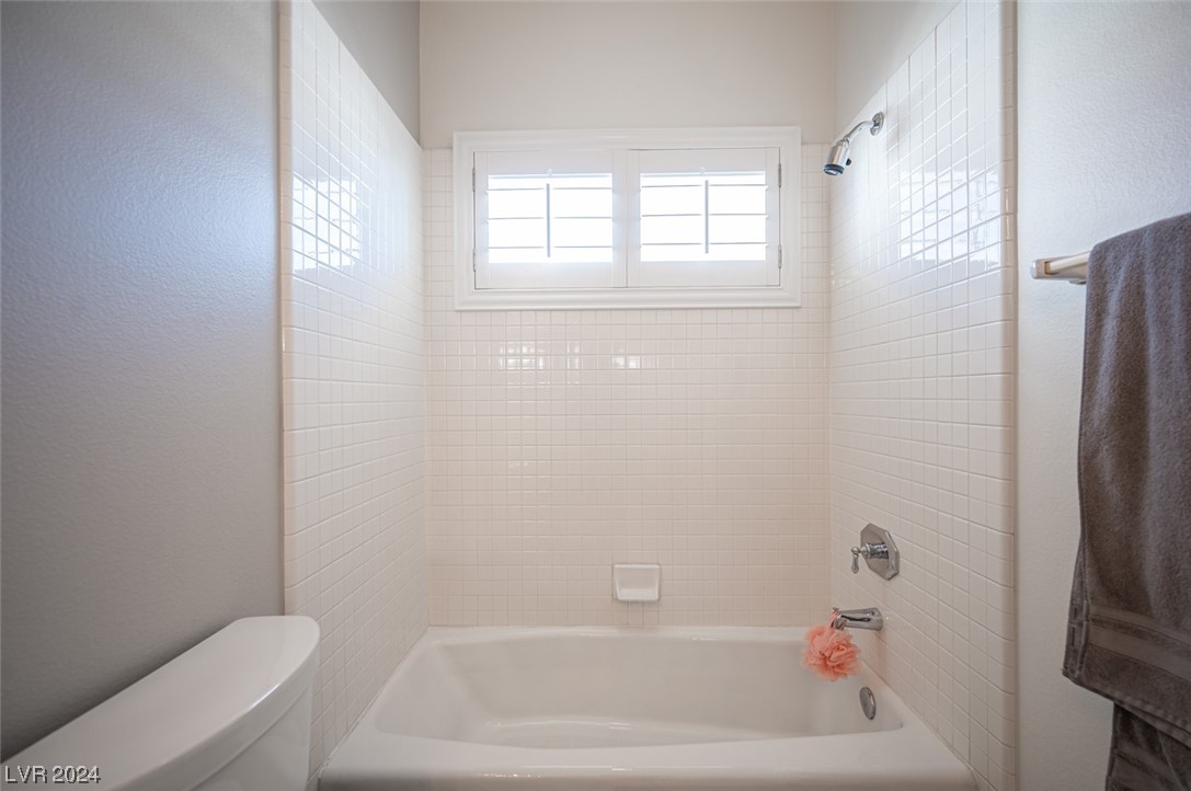 8400 Paseo Vista Drive