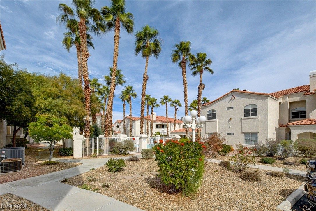 6801 San Ricardo Avenue 101