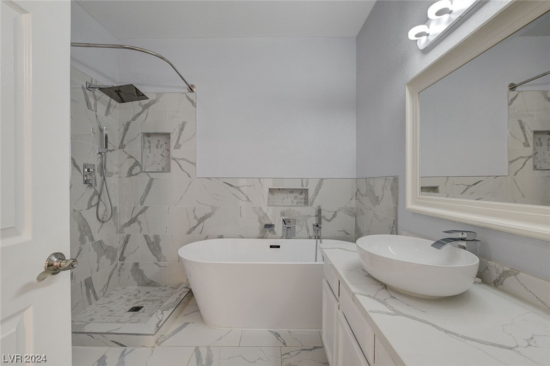 6801 San Ricardo Avenue 101