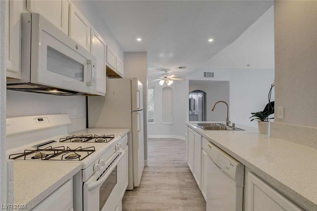 6801 San Ricardo Avenue 101