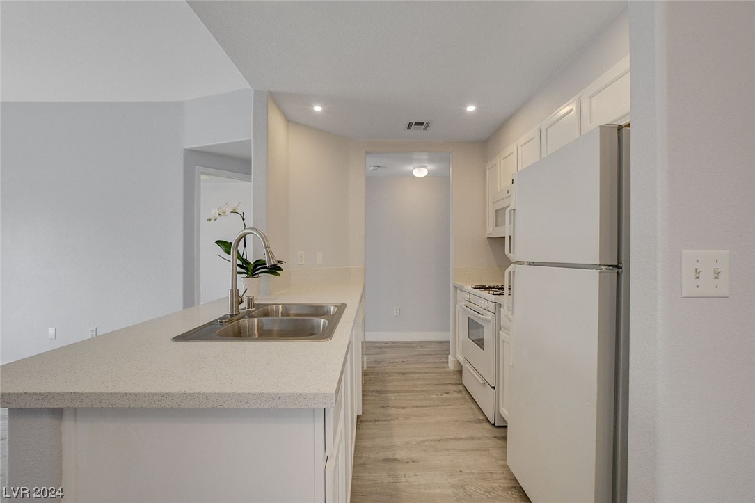 6801 San Ricardo Avenue 101