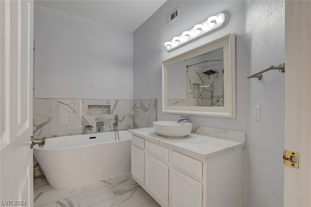 6801 San Ricardo Avenue 101