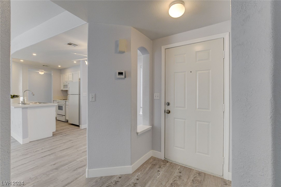 6801 San Ricardo Avenue 101