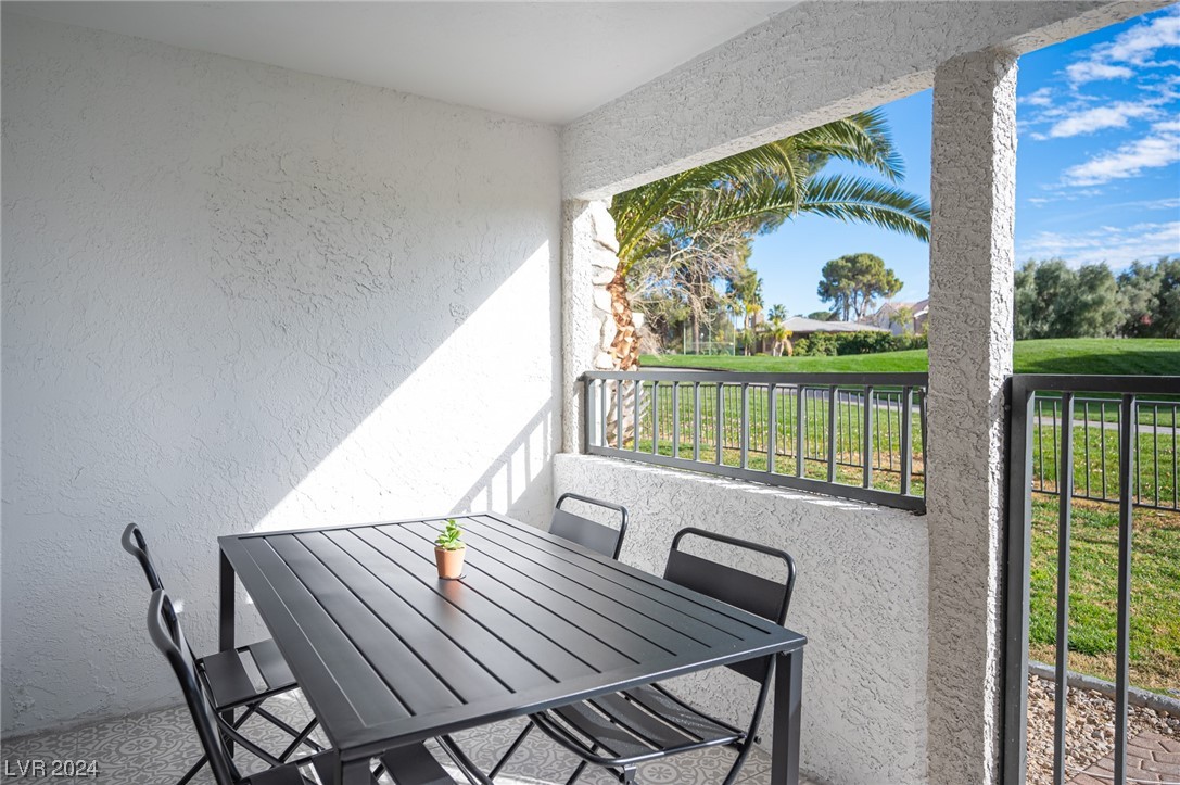 915 Vegas Valley Drive 1
