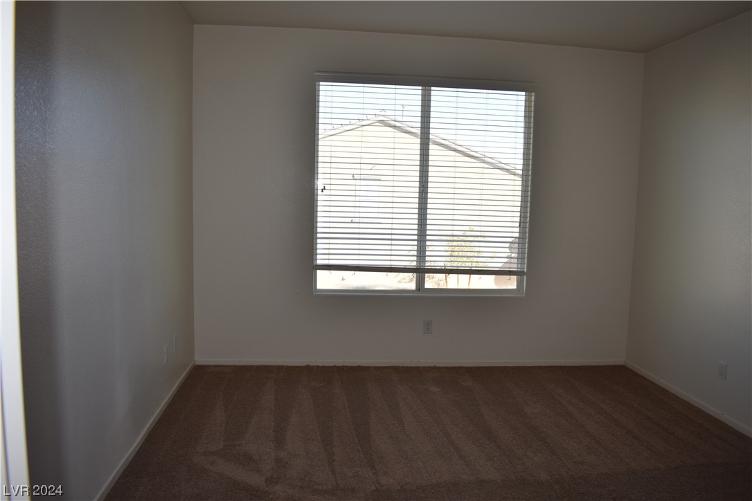 5171 Silica Chalk Avenue 0