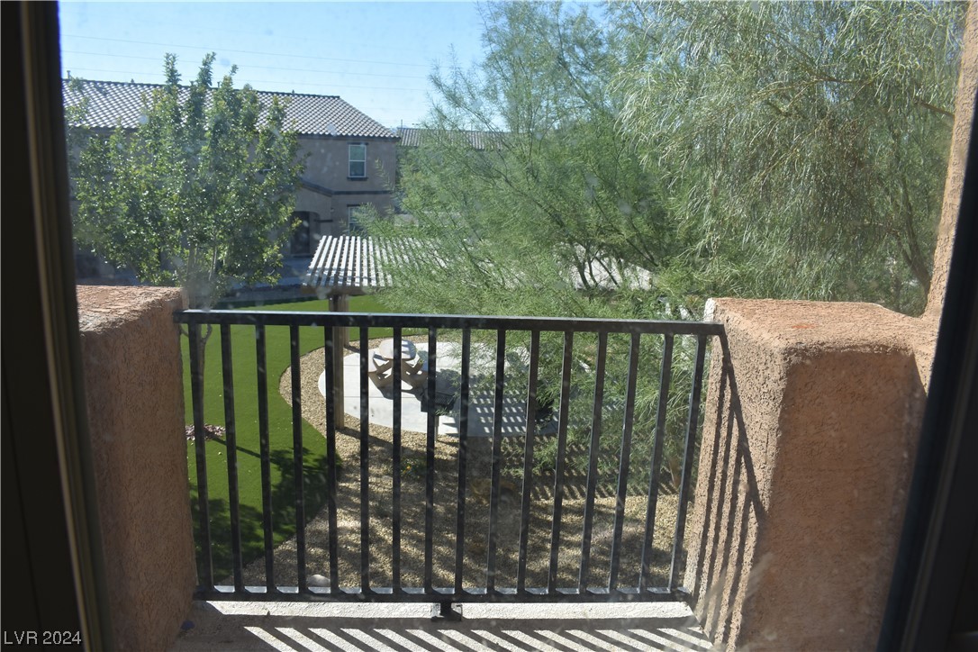 5171 Silica Chalk Avenue 0