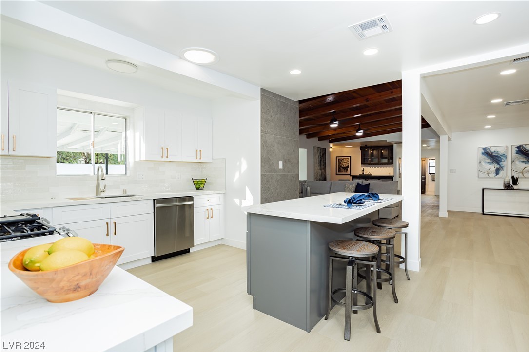 1132 Westlund Drive