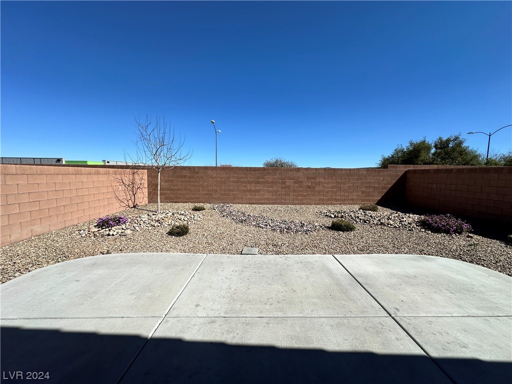 768 FOREST PEAK Street