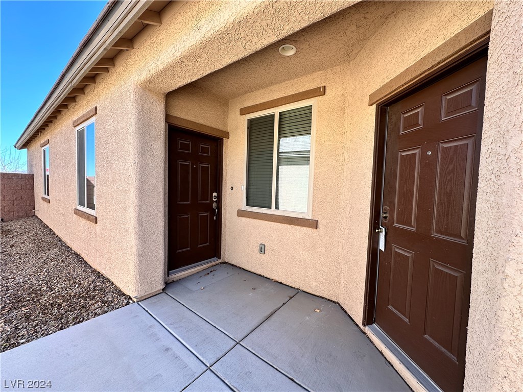 768 FOREST PEAK Street