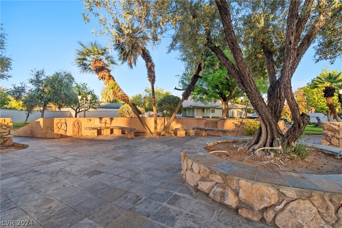 1245 South Rancho Drive