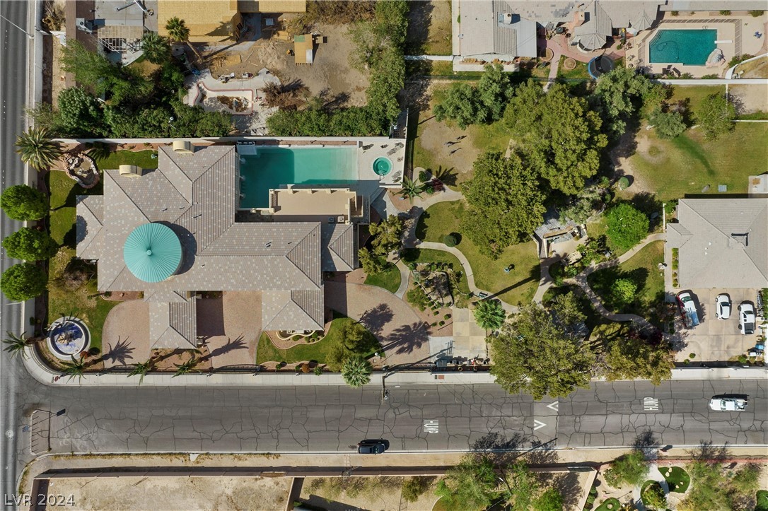 1245 South Rancho Drive