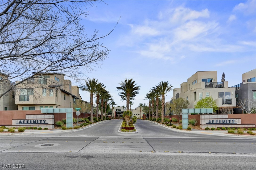 11421 Rain Canyon Avenue 102
