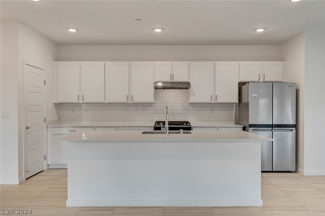 11421 Rain Canyon Avenue 102