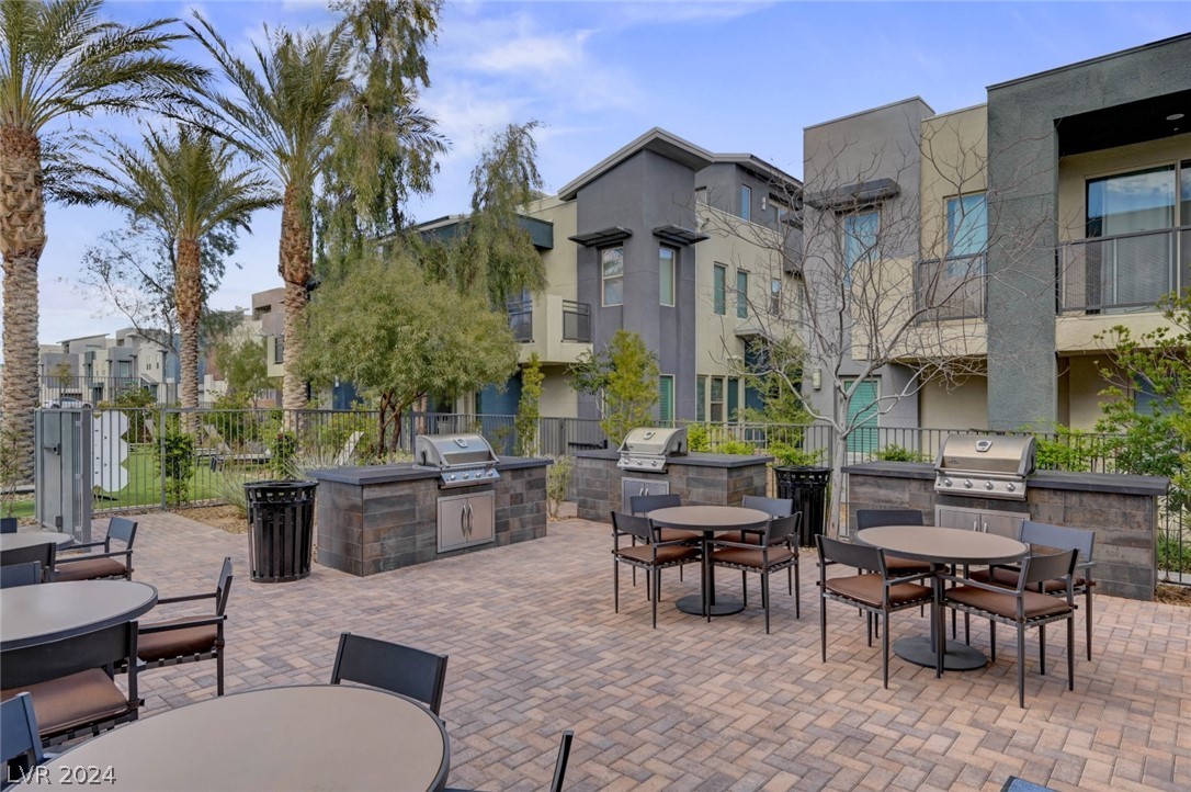 11421 Rain Canyon Avenue 102