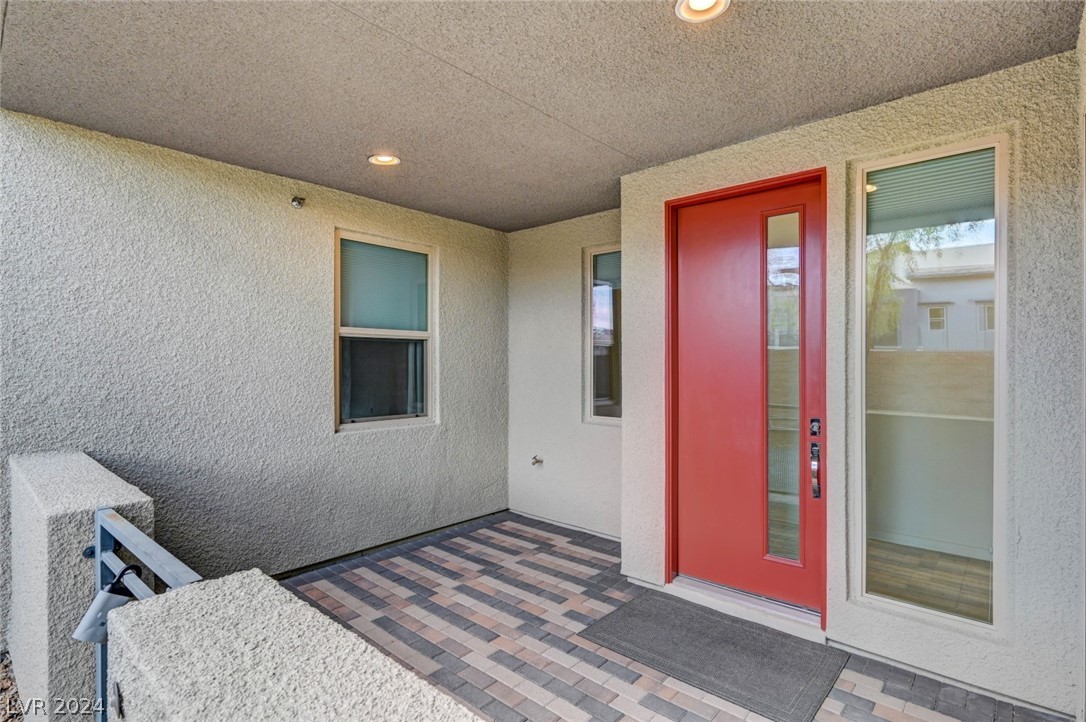 11421 Rain Canyon Avenue 102