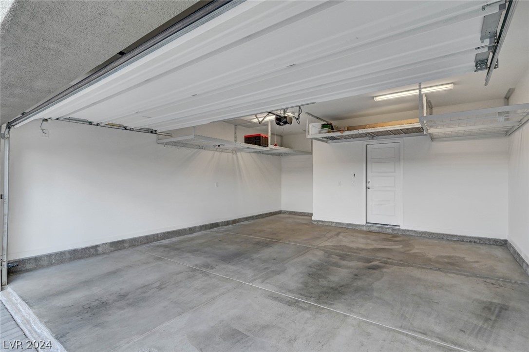 11421 Rain Canyon Avenue 102