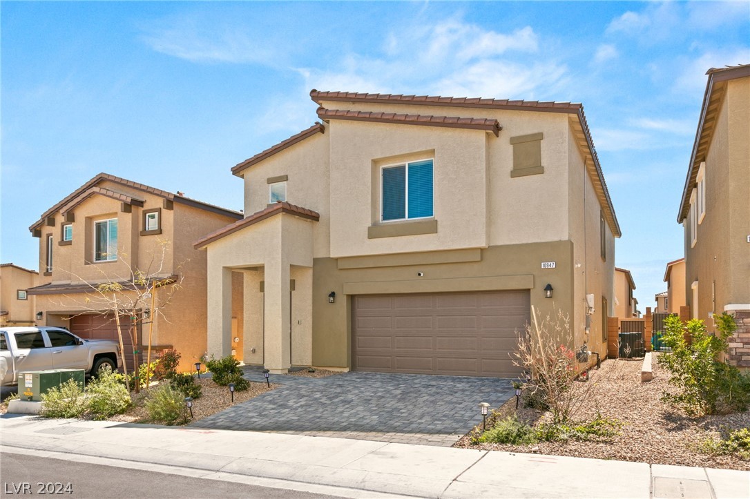 10947 Meridian Fields Avenue