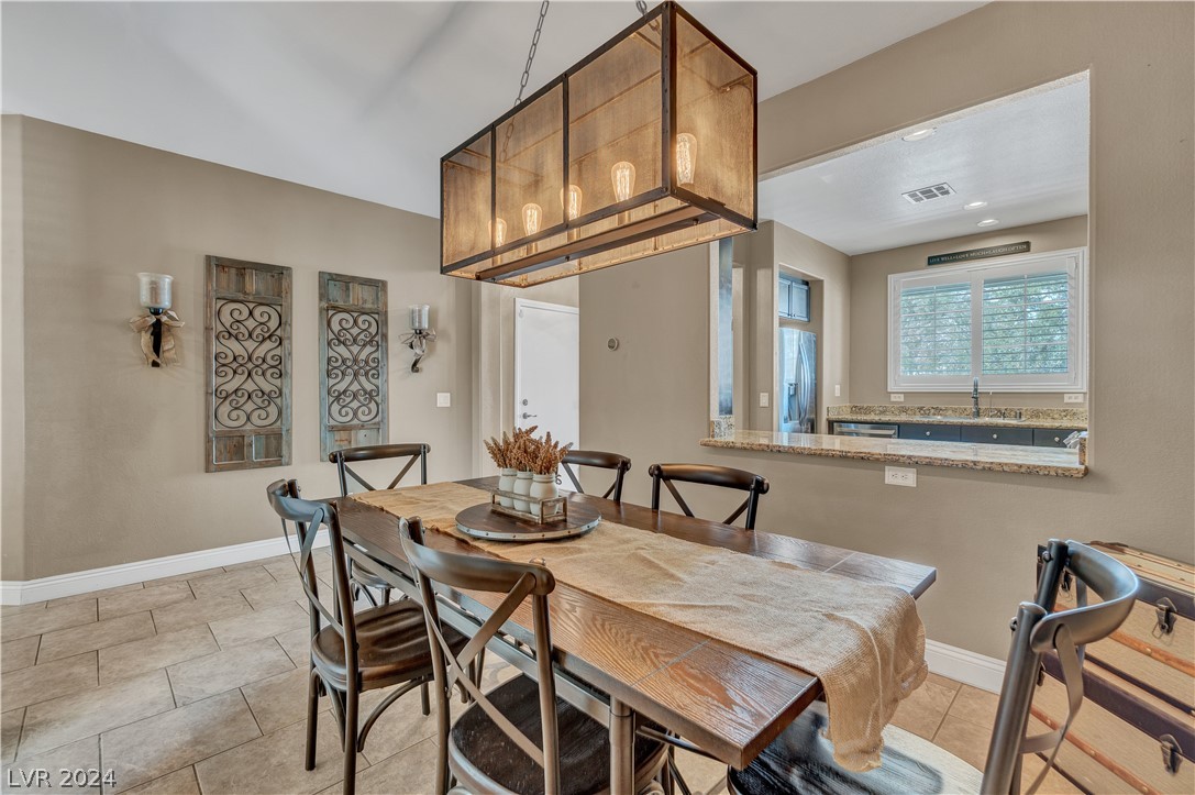 10577 Moultrie Avenue