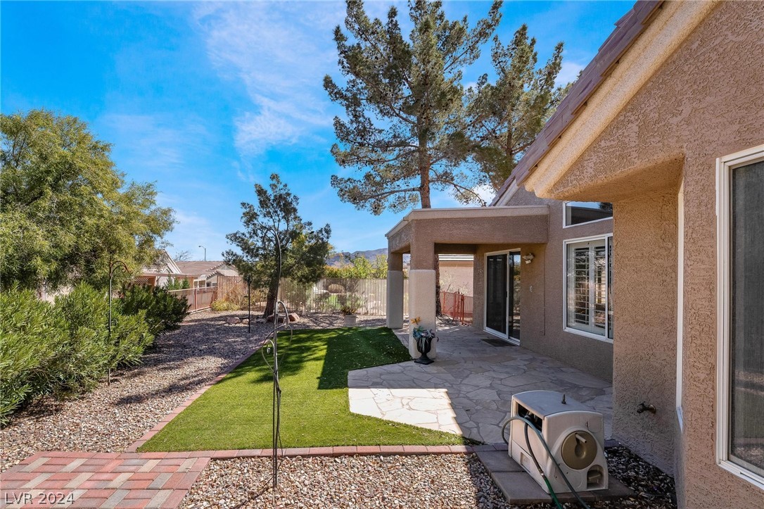2126 Eagle Sticks Drive