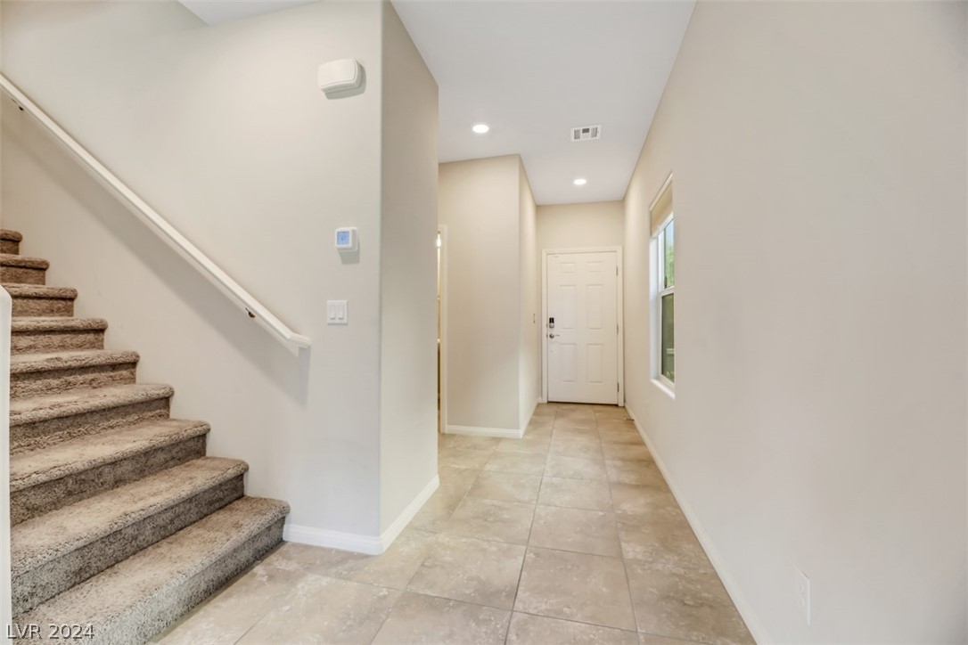 7232 Glimmer Point Street