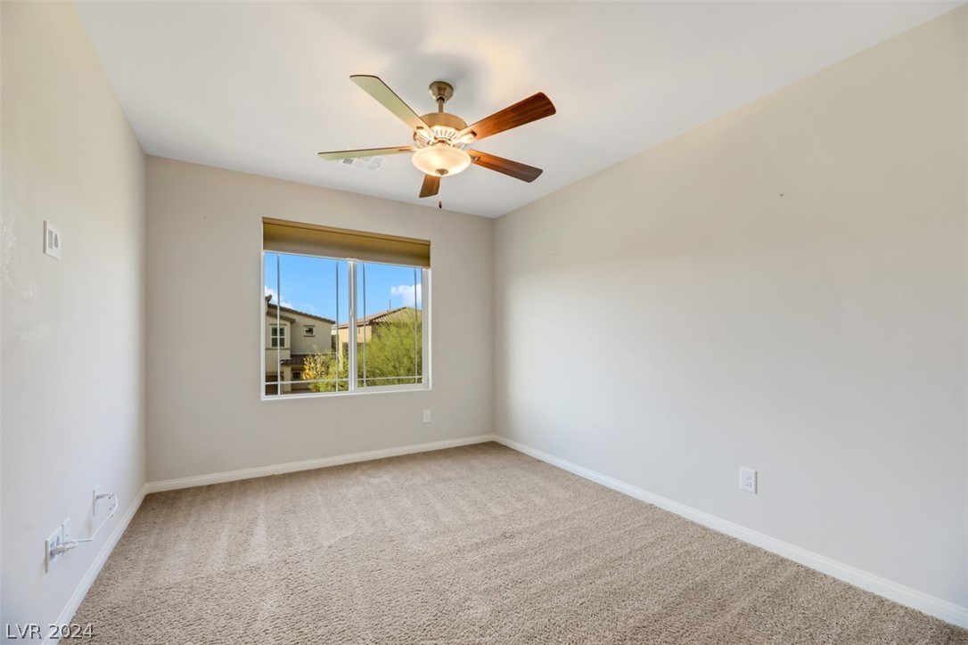 7232 Glimmer Point Street