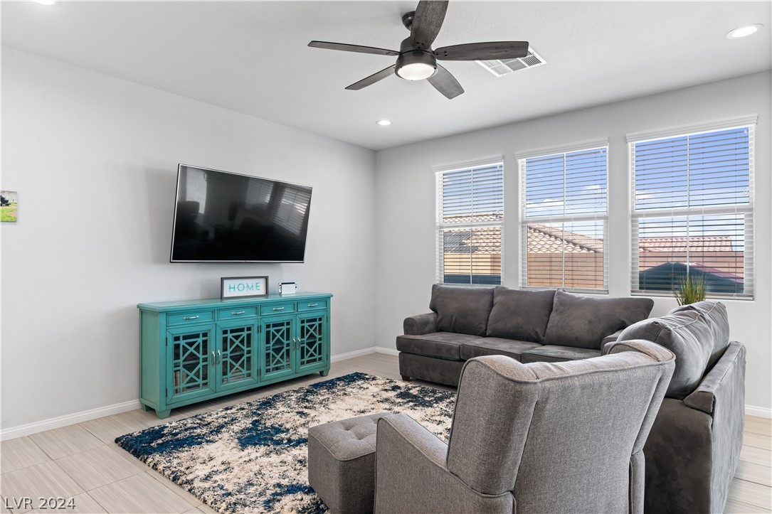 8080 Pinyon Ridge Street