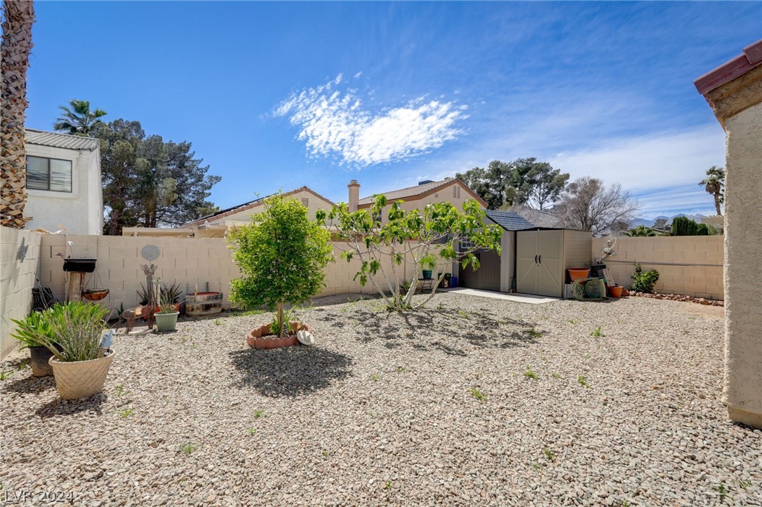 6605 Pepperidge Way