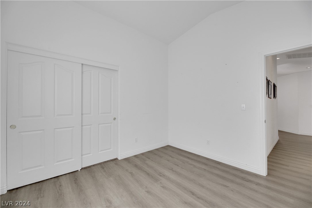 105 Golf Range Street