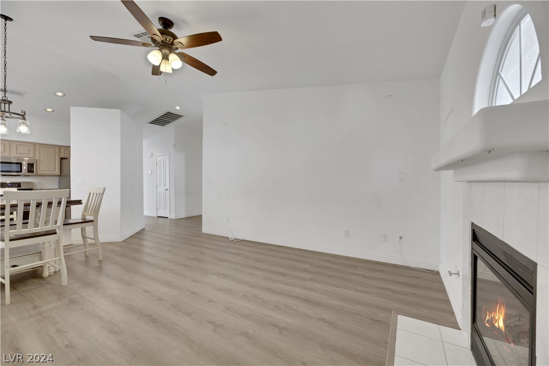 105 Golf Range Street