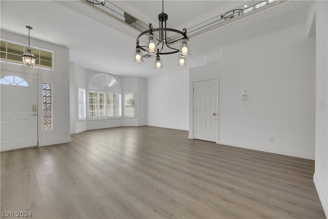 105 Golf Range Street