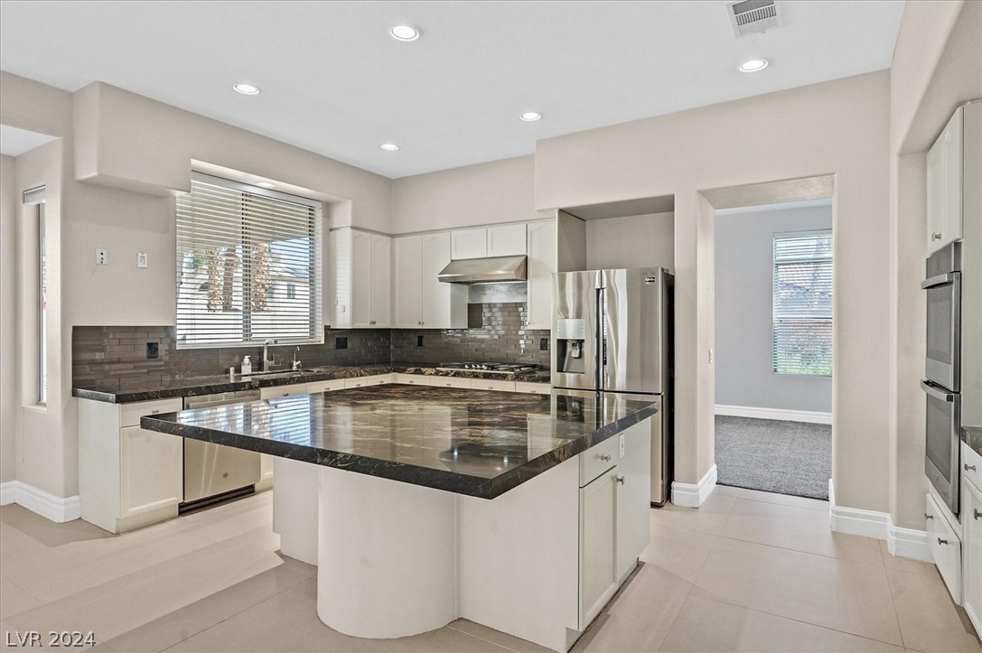 240 Royal Wood Court