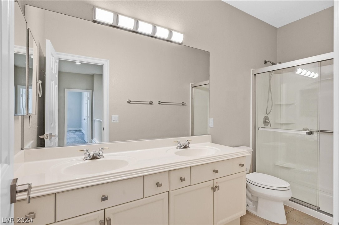 240 Royal Wood Court