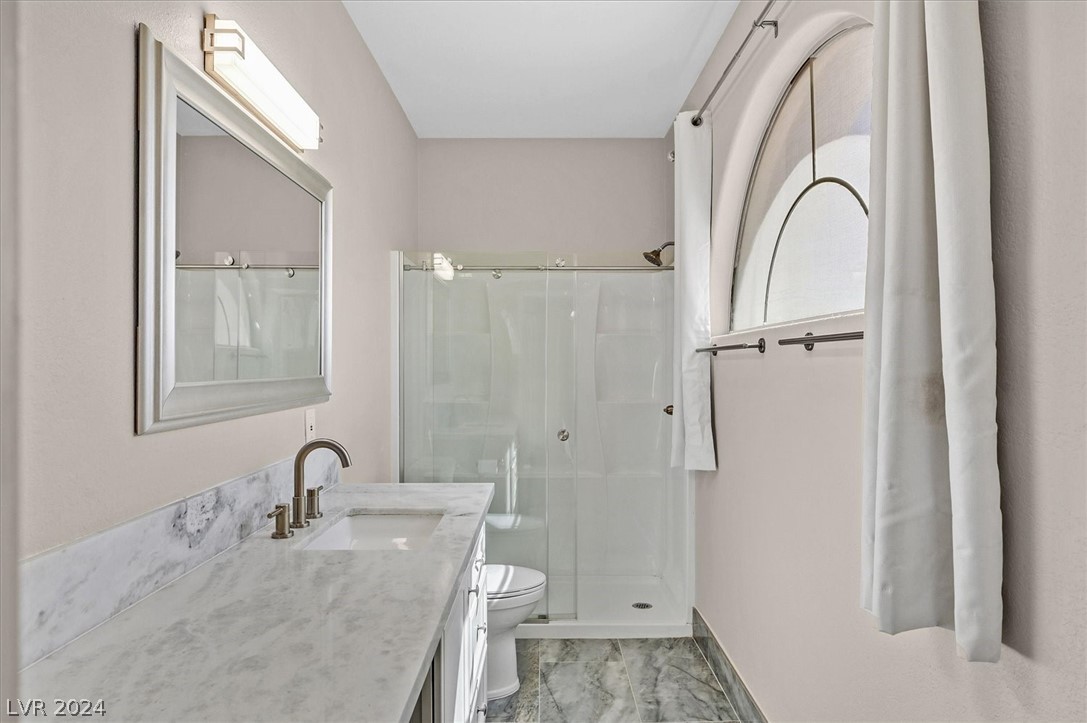 240 Royal Wood Court