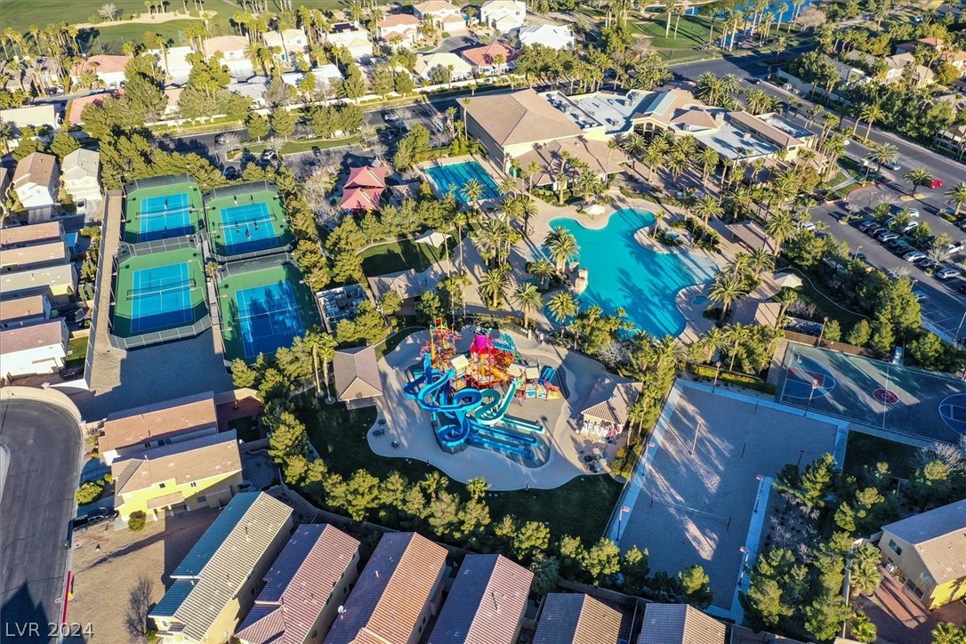 240 Royal Wood Court