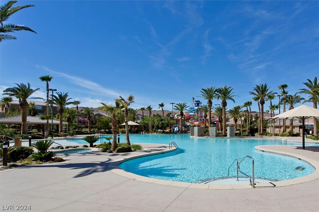 240 Royal Wood Court