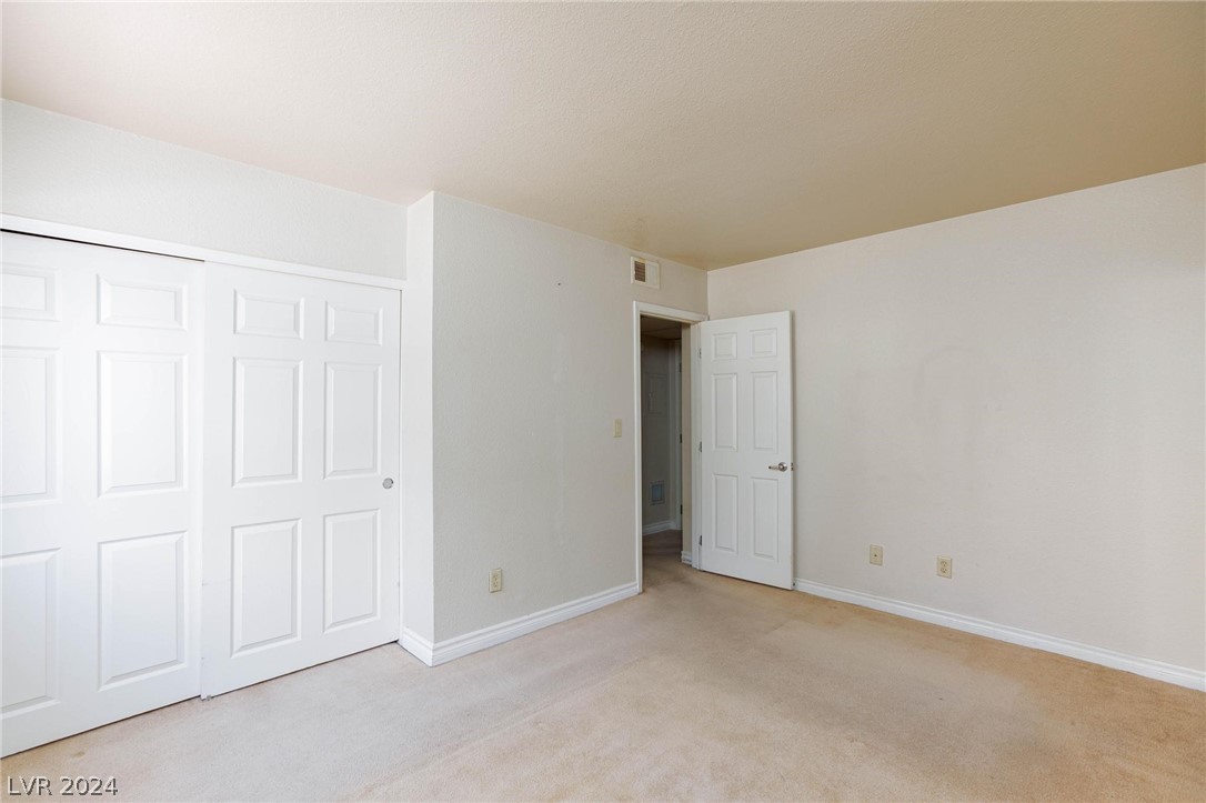 5405 Indian River Drive 395